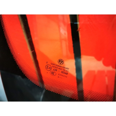 SZYBA CZOŁOWA VW PASSAT B8 2014- UŻYWANA