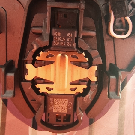 VOLKSWAGEN ID.4 szyba przednia oryginal sensor ,kamera,